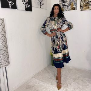 Green with red and blue, Sophisticate Dress
